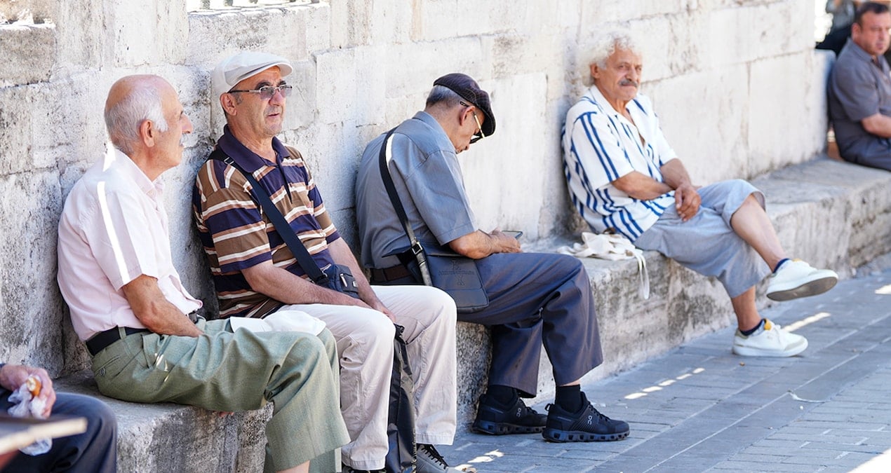 emeklinin hayati sondan besinci iJIy7jLW