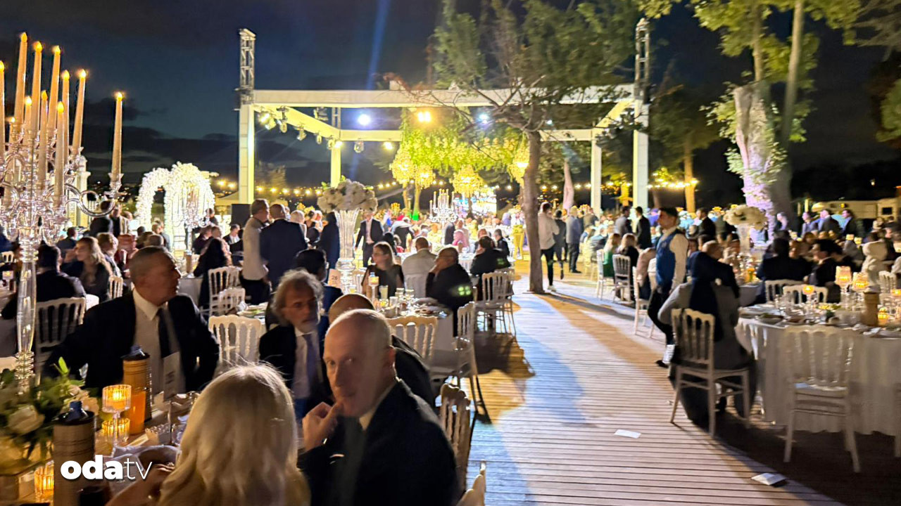 fahrettin altundan oglu mustafa bilge altuna gosterisli dugun mhlYBAOK