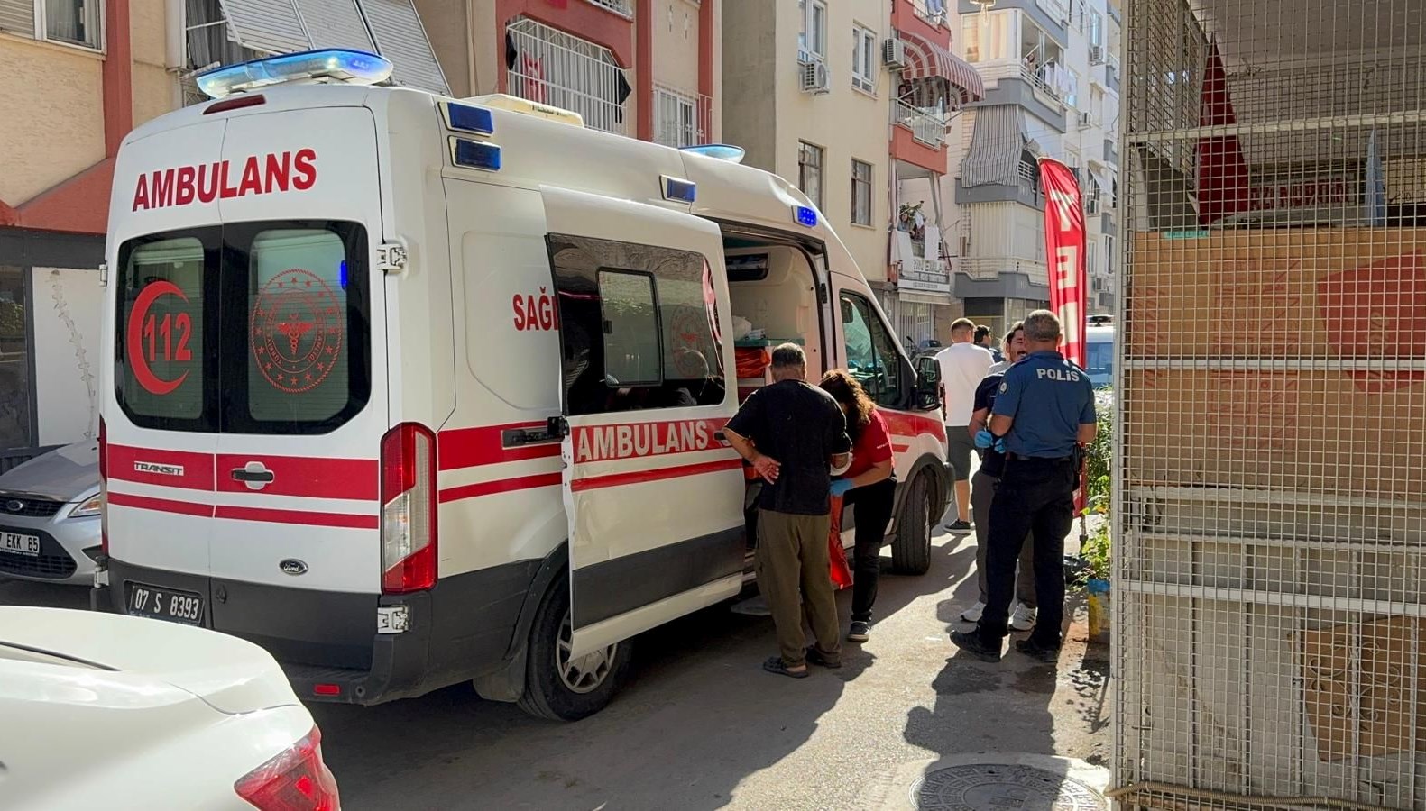 antalyadakomsu kavgasi kanli bitti WDlYmRFu