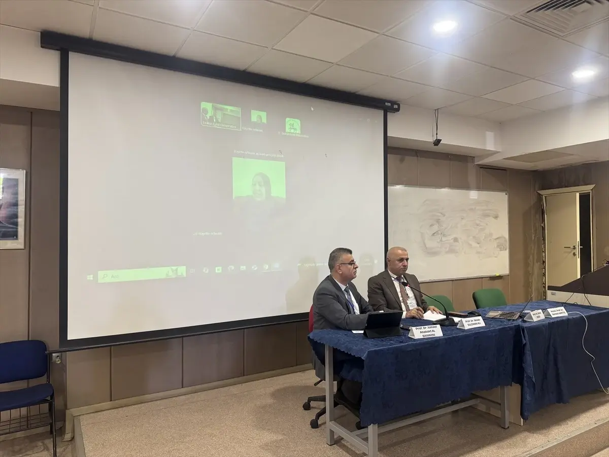 izmirde medya hukuku kongresi basladi reNxG3RJ.jpg