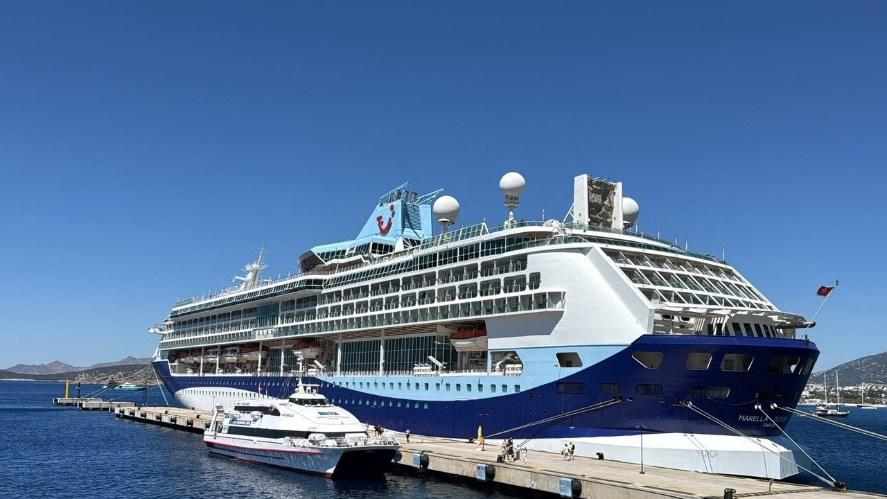 Marella discovery bodrum limanina demir atti U6mWps8D