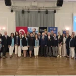 Rotary 2440da yeni donem basladi JGwKj324